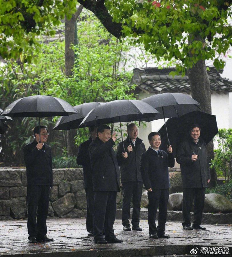 习近平：让湿地公园成为人民群众共享的绿意空间