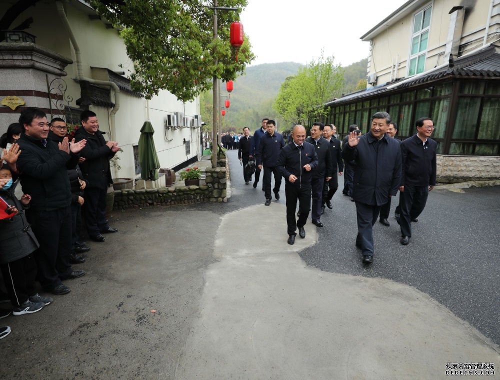 第一观察｜鉴往知来——跟着总书记走进绿水青山